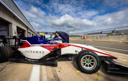 Kvalifikace F3: Silverstone pevně v britských rukou